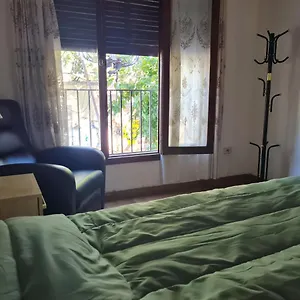 https://departamento-casa-con-patio-en-el-centro-de-5500.hotelsmendoza.com